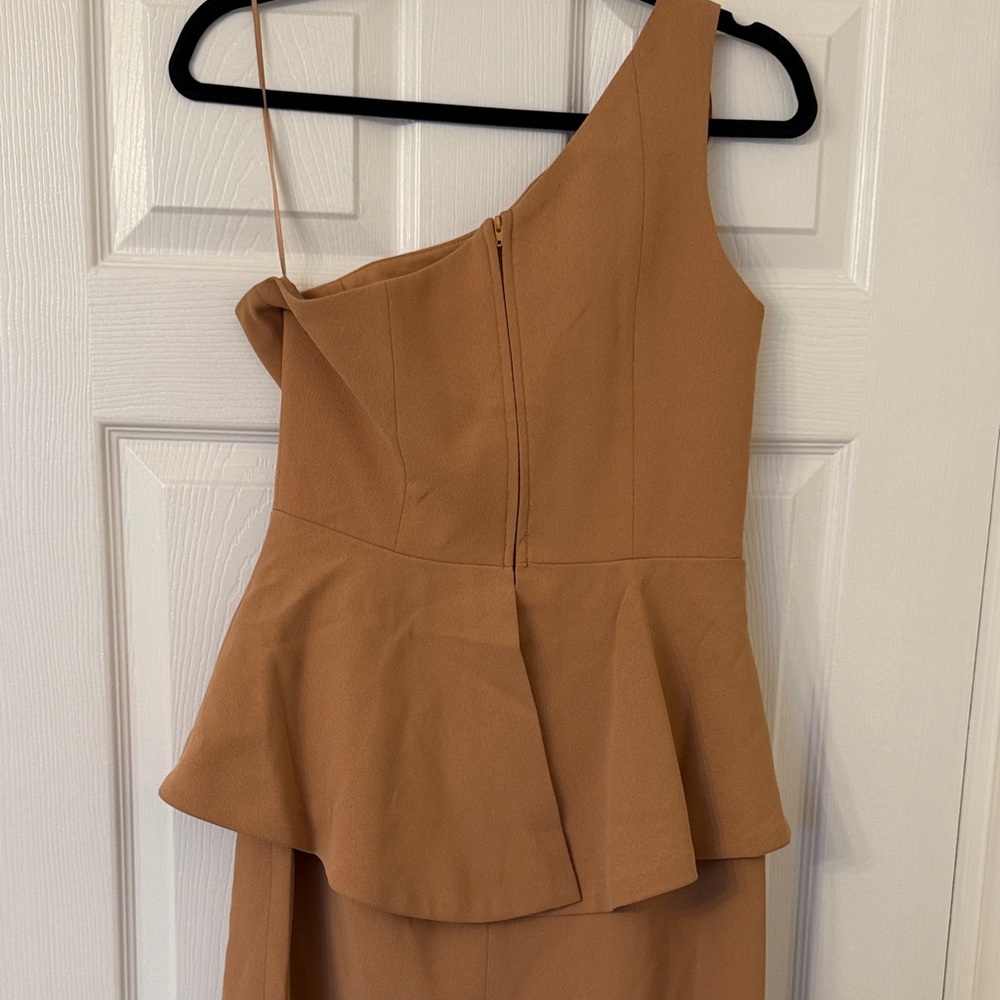 New, never worn! - C/MEO Collective One-Shoulder Tan Dress - Picture 3 of 3